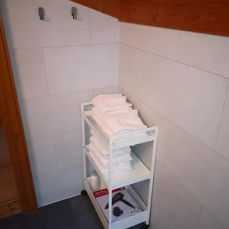 Und Therme 1 아파트