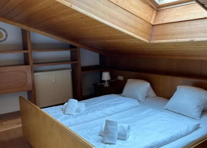 Und Therme 1 Apartmán *